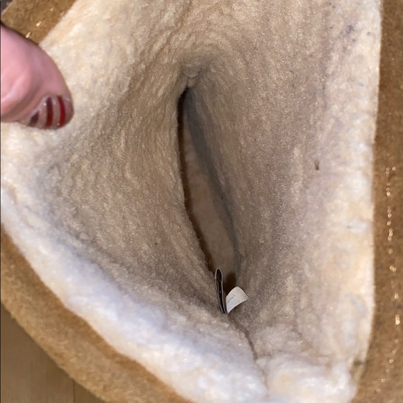 Bearpaw boots - Picture 5 of 8